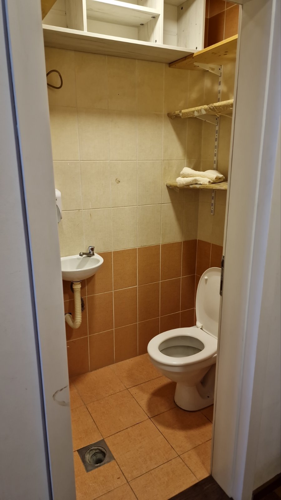 Izdajem stan na Altini kod hotela Bali, 78 m2